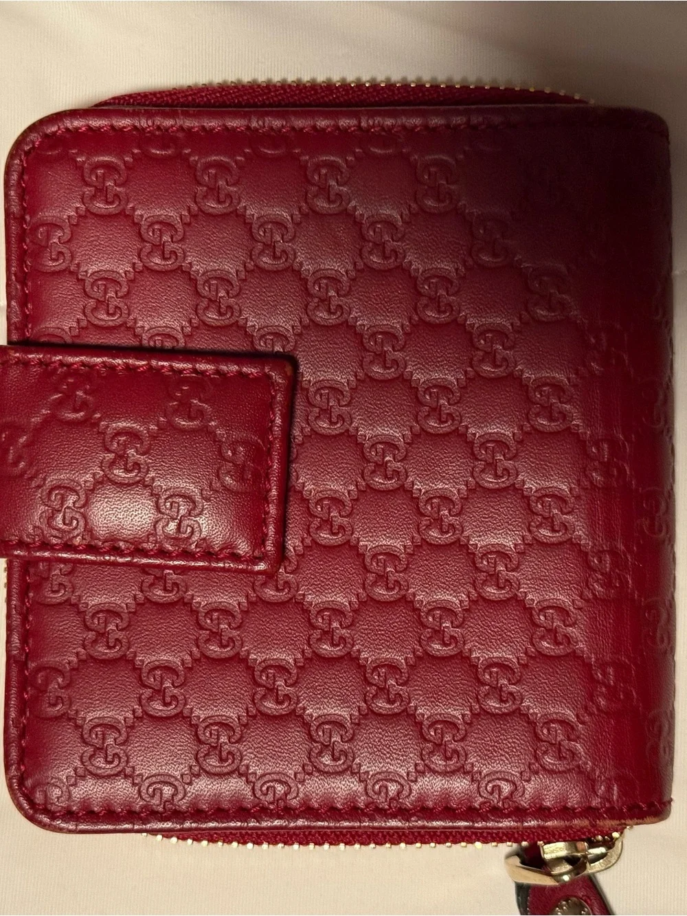 Gucci Women's Embossed Microguccissima Leather Zip Wallet in Deep Red